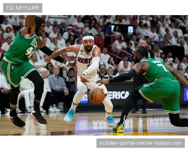 辽宁新援防守沟通存在延迟 球队整体协防体系需重新建立 辽宁新援防守沟通存在延迟 球队整体协防体系需重新建立